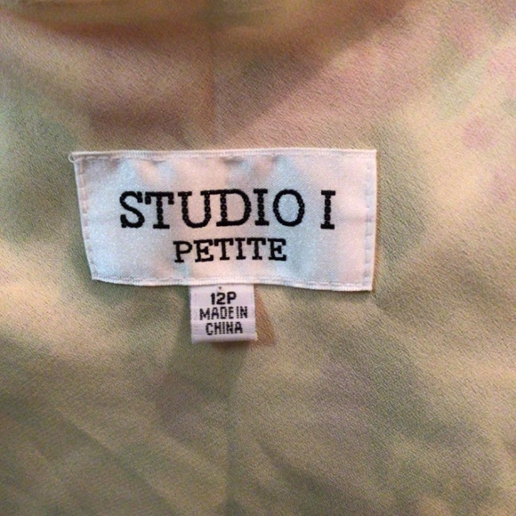 Two piece outfit - Picture 6 of 7